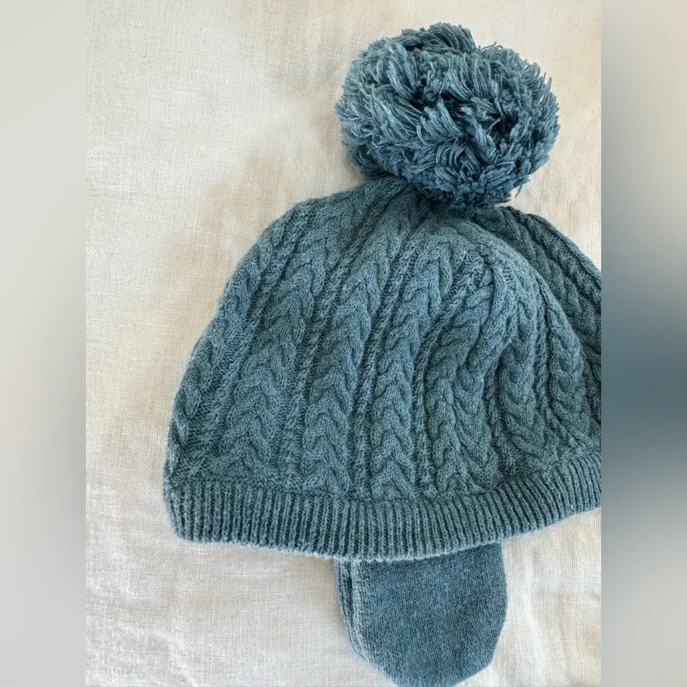 Kate Quinn Teal Pom-Pom 6-12 month baby winter Hat